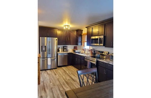 Lake Placid Cabin | New Listing!- Secluded in Lake Placid NY- The Hundred Mile Cabin