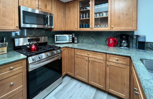 Malibu Canyon House | NEW LISTING! Serenity Oasis Home Away from Home