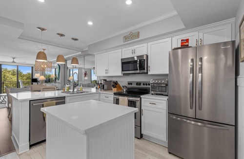 Isle of Palms Villa | New Listing! Shipwatch 304A - Ocean View! Pool!