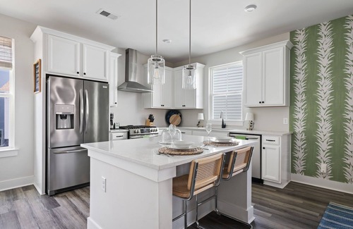 North Charleston House | New Listing Special, CHS, Park Circle, 15 min downtown Charleston, Spacious 4BR