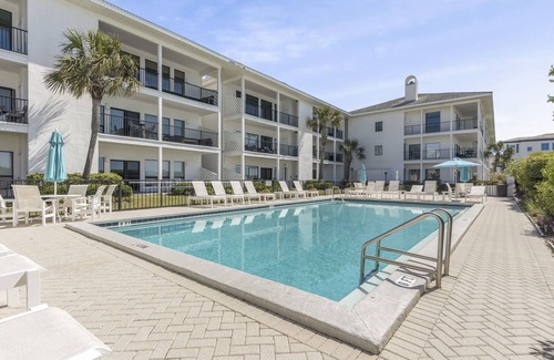 Dune Allen Beach Condo | New Listing Specials - Palms of Dune Allen 207! Stunning 3 Bed Gulf Front!