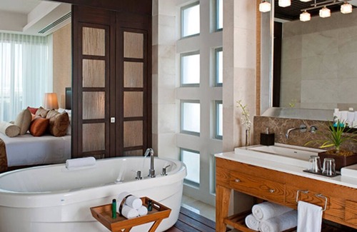 Las Jarretaderas Resort | NEW LISTING STUNNING 2 BEDROOM MASTER SUITE AT THE VIDANTA GRAND LUXXE