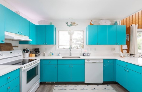 Duck House | New Listing! Steps from beach & sound access.