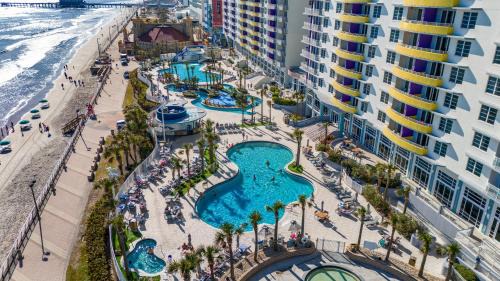 Daytona Beach House | -New Listing!- Stunning 2BR condo with Private Oceanfront Balcony at The Wyndham Ocean Walk Resort