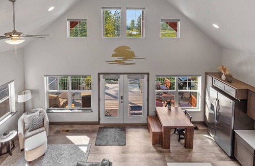 Dover Bay House | New Listing! Sunset Views | Dover Bay Bungalow Retreat | Private Deck + BBQ