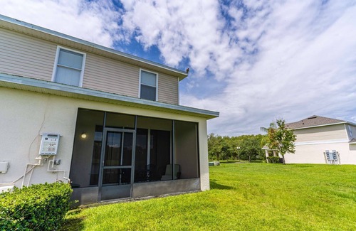 Trafalgar Village House | New Listing! Trafalgar Village Resort, 10mi to Disney & 20mi to Universal - IT880