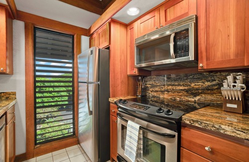 Poipu Condo | NEW LISTING! Treetop Poipu Condo Pool and Gym