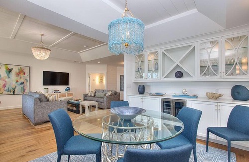 Beach Lagoon Condo | New Listing! Luxury Oceanfront Penthouse Villa in Sea Pines