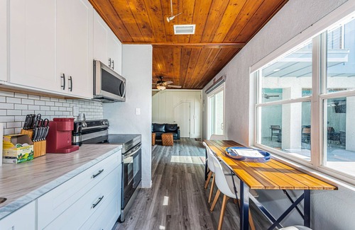 Indian Rocks Beach Apartment | New listing Spacious 4-Bedroom beach cottage steps from the beach