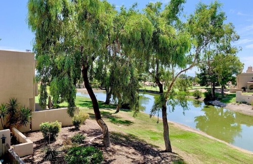 Camelback East Condo | New listing. Walk to Arizona Biltmore Resort and Spa.