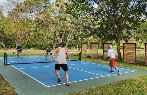 Escamequita Condo | New Loft Barndo w/AC at Big Sky Stables near epic beaches, horses and pickleball