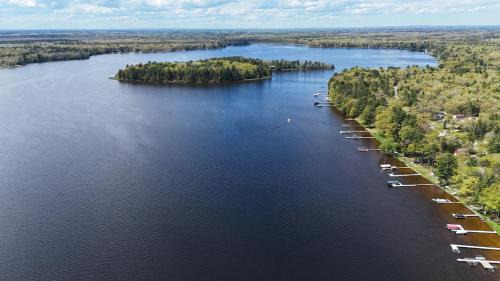 Oscoda House | New! Loon Lodge - Lakefront With Private Dock!