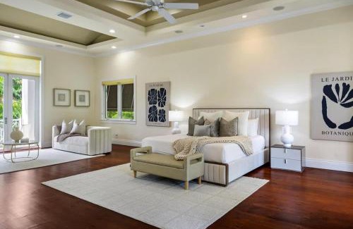 Plantation House | New Luxe Super Villa by The Glam Homes