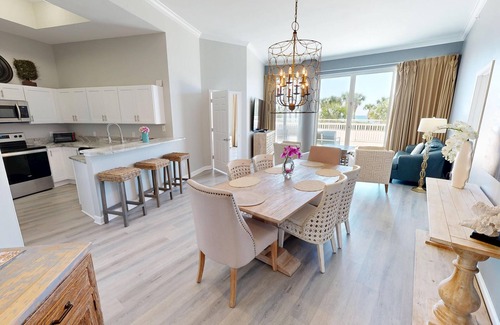 Fort Walton Beach - Destin Condo | New & Luxurious 2.5 bed/2 bath Saint Maarten 206