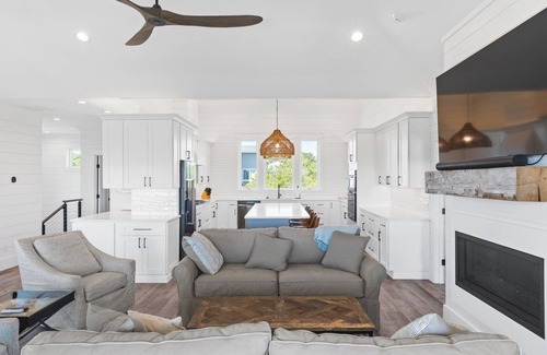 Bald Head Island House | New Luxurious Ocean View Oasis on South Beach with 4 Bed 4 Bath Bhi Club
