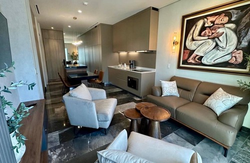 Monterrey Apartment | New Luxury 1BR/1BA in Prime Spot!