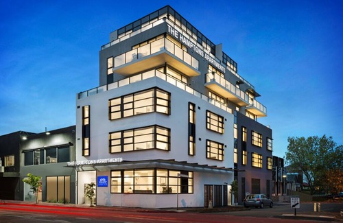 Saint Kilda South Apartment | NEW! Luxury 2 Bed Premier Apartment in St Kilda