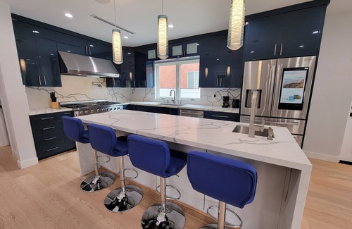 Pico - Robertson House | New luxury 3 bedroom home next to La Cienega Plaza