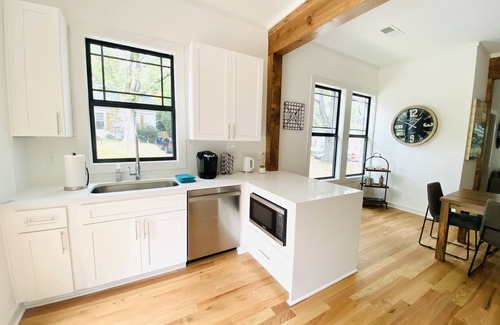 Loring Heights House | NEW Luxury Atlanta Home in Midtown, Downtown Atlanta