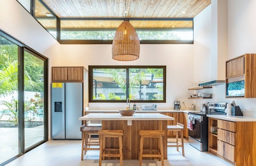Nosara Villa | New Luxury Villa in central Guiones - walk to the beach, large pool & parking