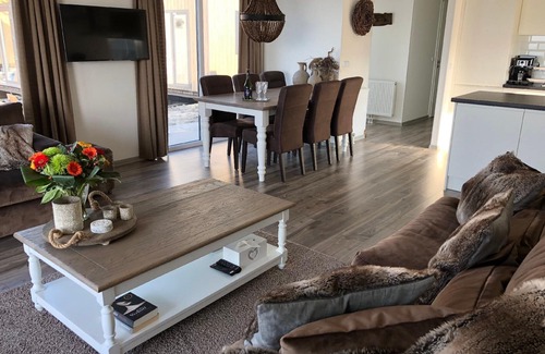 Bovenkarspel House | New Luxury Holiday Villa - right by the Marker