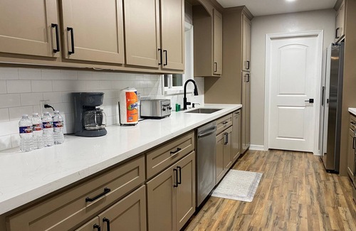 McAllen House | NEW! Luxury Home in Central McAllen