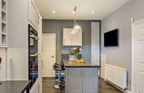 Llandudno Cottage | New: Luxury home sleeping 8 w/Hot Tub