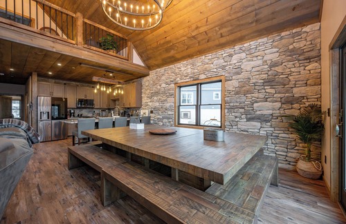 McHenry House | New! Luxury Lodge w/Pool, Sauna & Theater