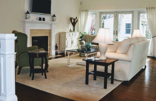 Flanders House | New, luxury, open floor plan, pristine home centrally located with ALL amenities