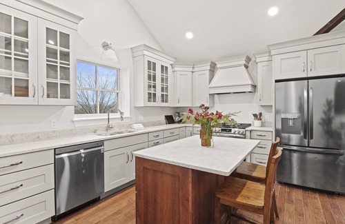 Palmyra Apartment | NEW Luxury Palmyra Apt | 7 Mins to Hill Cumorah