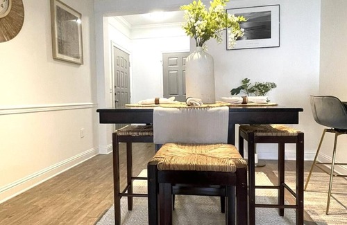 Buckhead Apartment | NEW!!! Luxury unit ONLY 5 minutes from Lenox mall