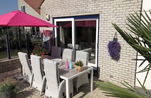 Julianadorp aan zee House | NEW Luxury villa by the sea, sauna, whirlpool, sunshower, completely renovated
