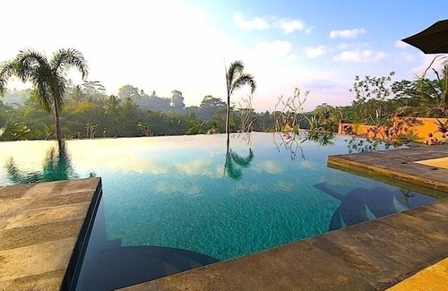 Samplangan Villa | New Majestic Villa Bali