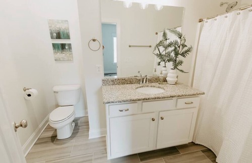 Murfreesboro House | NEW Maple Manor | Murfreesboro Luxury Townhouse