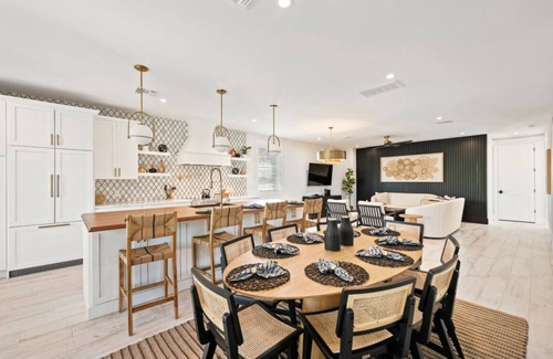 Anna Maria House | NEW! Meet Me At Sunset! 3 Homes from the Beach!