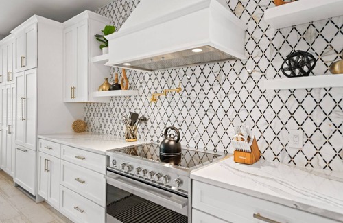 Anna Maria House | NEW! Meet Me At Sunset! 3 Homes from the Beach!