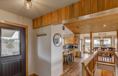 McCall House | New! Mile High Views - Minutes from downtown McCall - Hot tub - Fire Pit - Trailer Parking