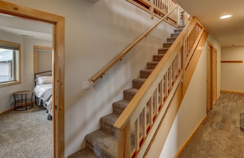 McCall House | New! Mile High Views - Minutes from downtown McCall - Hot tub - Fire Pit - Trailer Parking