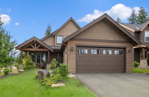 Cle Elum House | New! Miners Camp Stunner! Heart of Suncadia Resort | Year Round Specials!