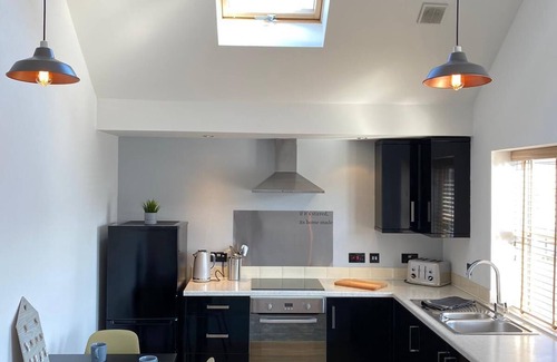 Gosport Apartment | New Modern 1 Bedroom Apartment