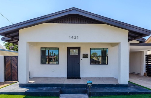 Garfield House | NEW Modern 2 bedroom House in the heart of Phoenix!
