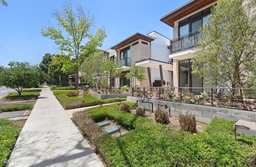 South Arroyo Condo | New, modern and luxurious 2bed condo in Central Pasadena, 5min from Old Town