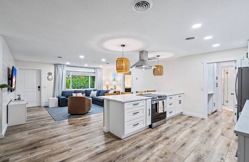 Riverside House | New Modern Coastal Home in Heart of Tequesta, FL