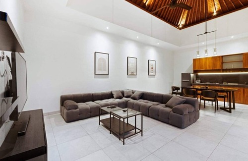 Babakan Villa | New modern & minimalist Villa - unqiue Design