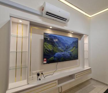 Nilai House | New Modern Nilai Homestay 4R3B 12Pax