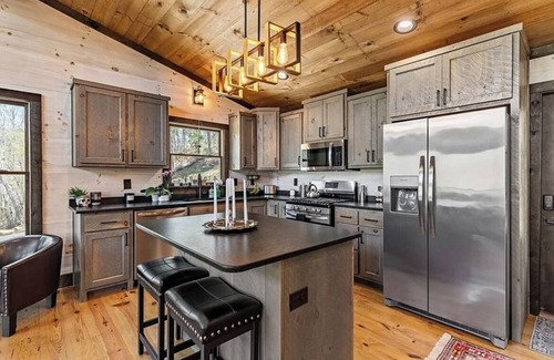 Morganton House | New Modern Rustic Mountain Home