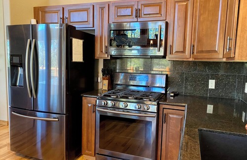 Valley of the Sun Cabin | New! Mountain Cabin w/Fireplace and Large Deck, 25 Miles to Breckenridge - Tranquility Inn