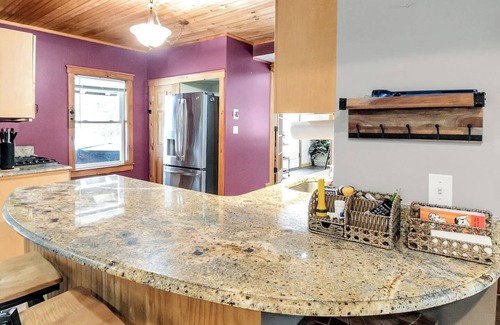 Mount Holly House | *NEW* Mt.Holly Haven GameRoom/Firepit/HotTub/Pets