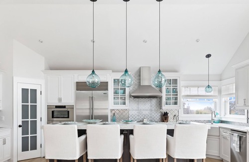 Montauk House | New Multi Level Beach House with Ocean Views and Pool
