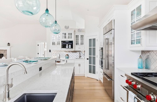 Montauk House | New Multi Level Beach House with Ocean Views and Pool